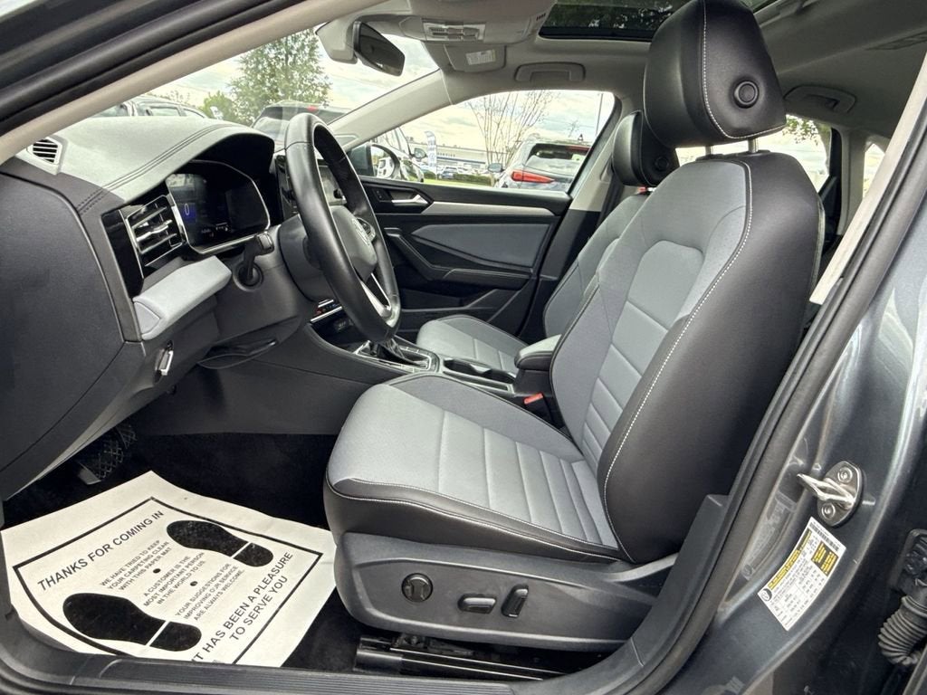 2025 Volkswagen Jetta SE
