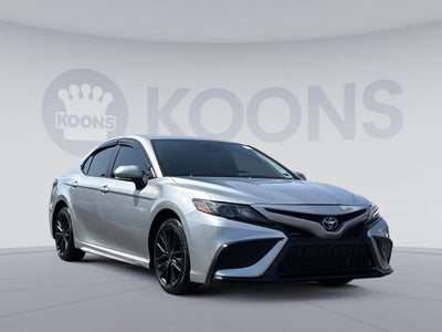 2022 Toyota Camry SE