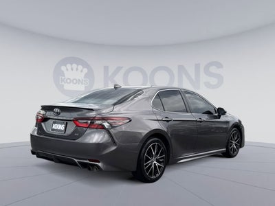 2022 Toyota Camry SE