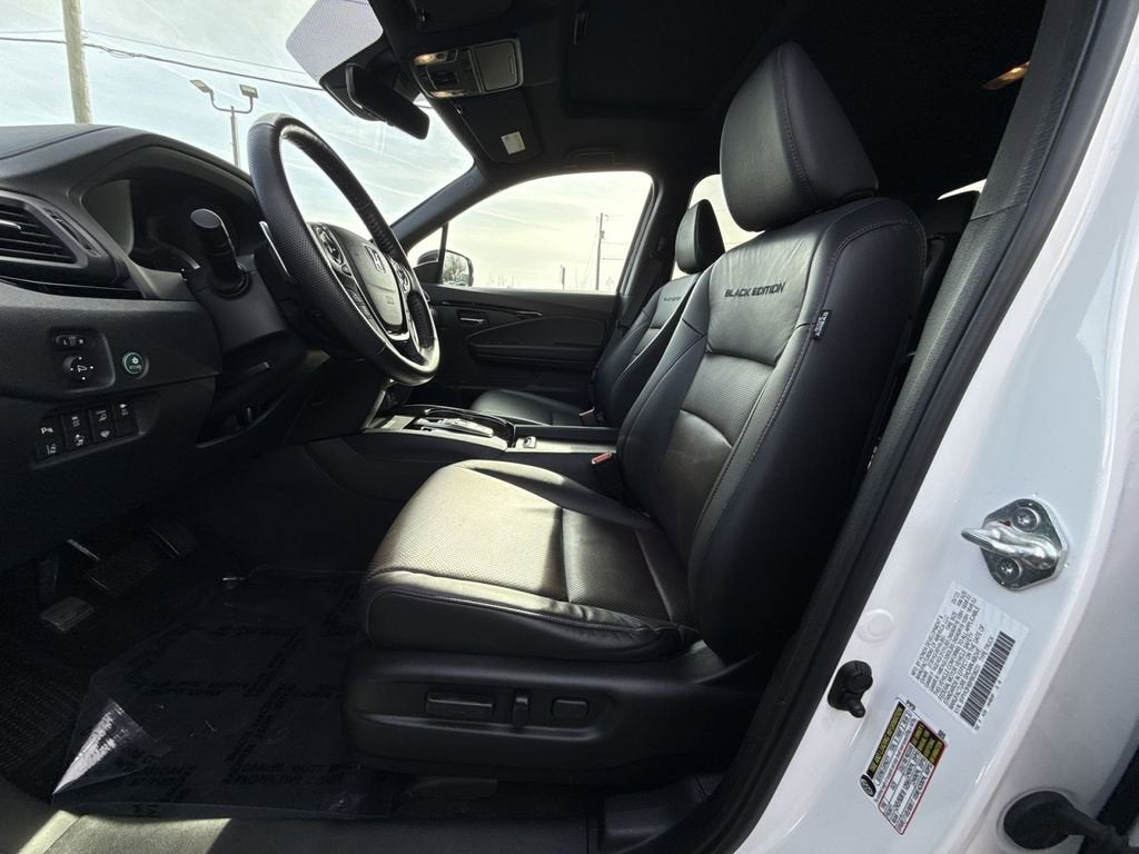 2023 Honda Ridgeline Black Edition