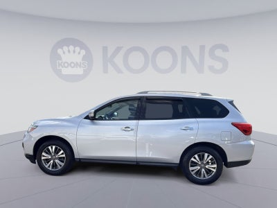 2018 Nissan Pathfinder SV