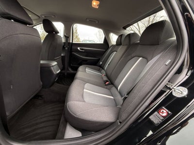 2022 Hyundai Sonata SE