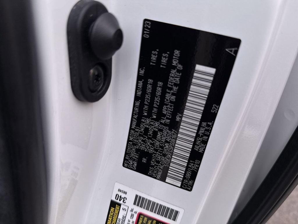 2023 Toyota Sienna Platinum