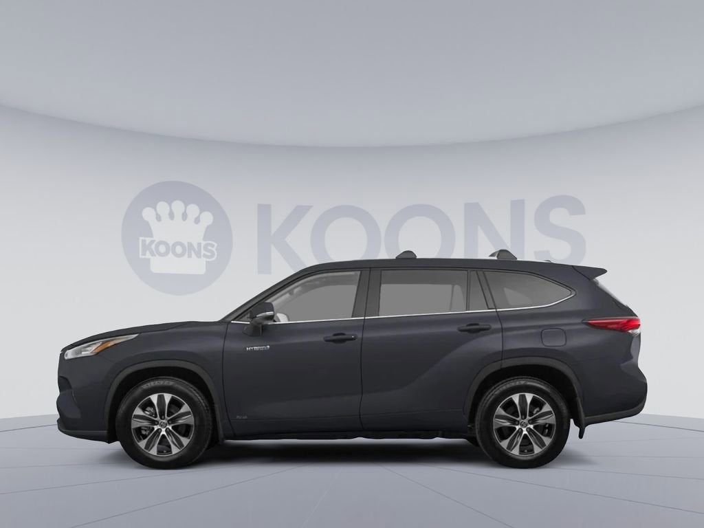 2022 Toyota Highlander Hybrid XLE