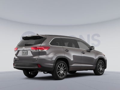 2019 Toyota Highlander SE