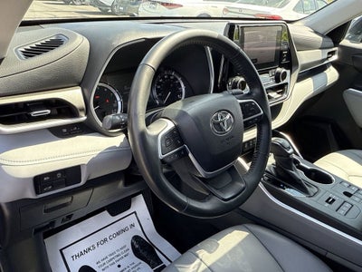 2023 Toyota Highlander XLE