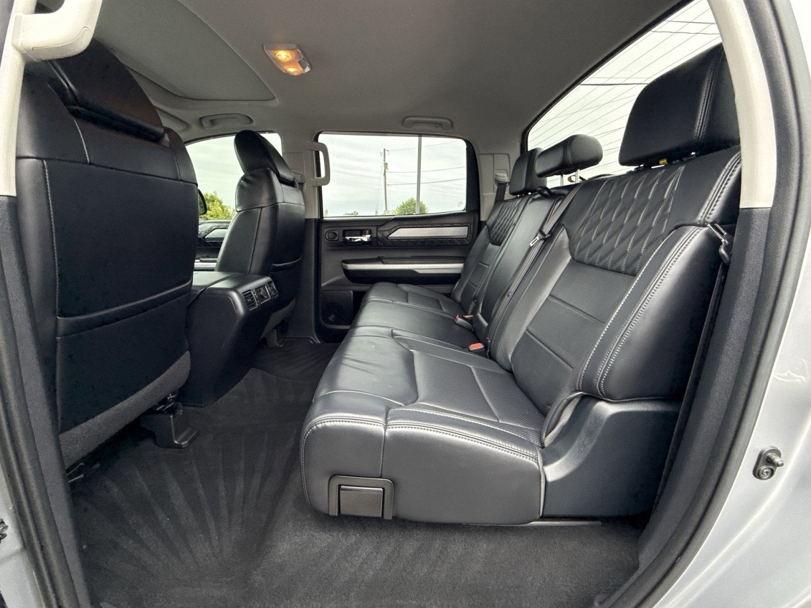 2018 Toyota Tundra SR5 5.7L V8