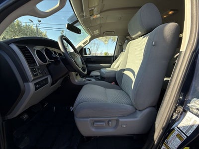 2012 Toyota Tundra 4WD Truck CrewMax 5.7L V8 6-Spd AT (Natl)