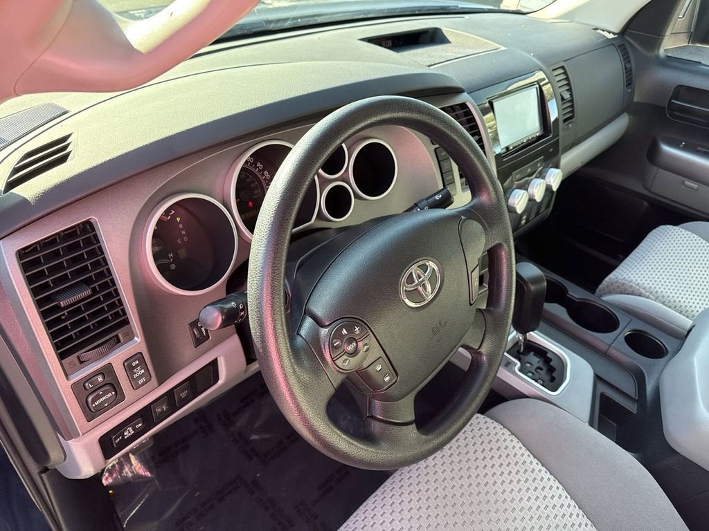 2012 Toyota Tundra 4WD Truck CrewMax 5.7L V8 6-Spd AT (Natl)