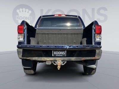 2012 Toyota Tundra 4WD Truck CrewMax 5.7L V8 6-Spd AT (Natl)