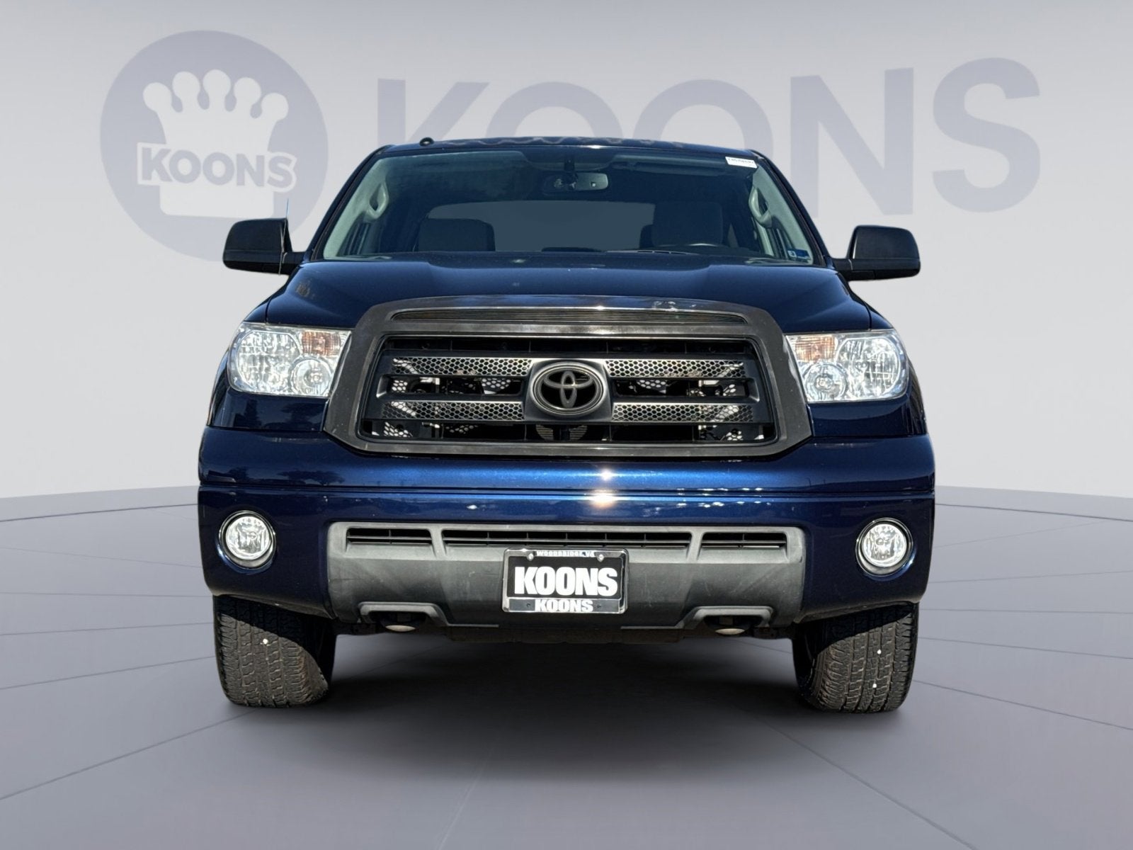 2012 Toyota Tundra 4WD Truck CrewMax 5.7L V8 6-Spd AT (Natl)