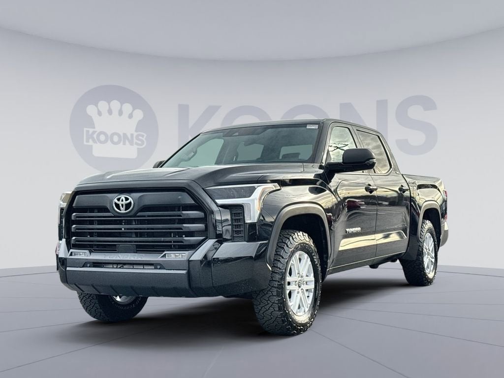 2023 Toyota Tundra 4WD SR5