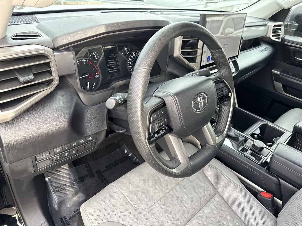 2023 Toyota Tundra 4WD SR5