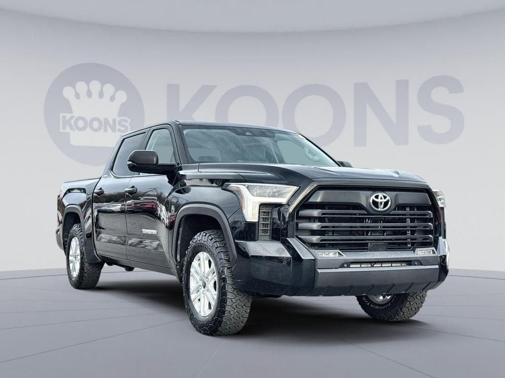 2023 Toyota Tundra 4WD SR5