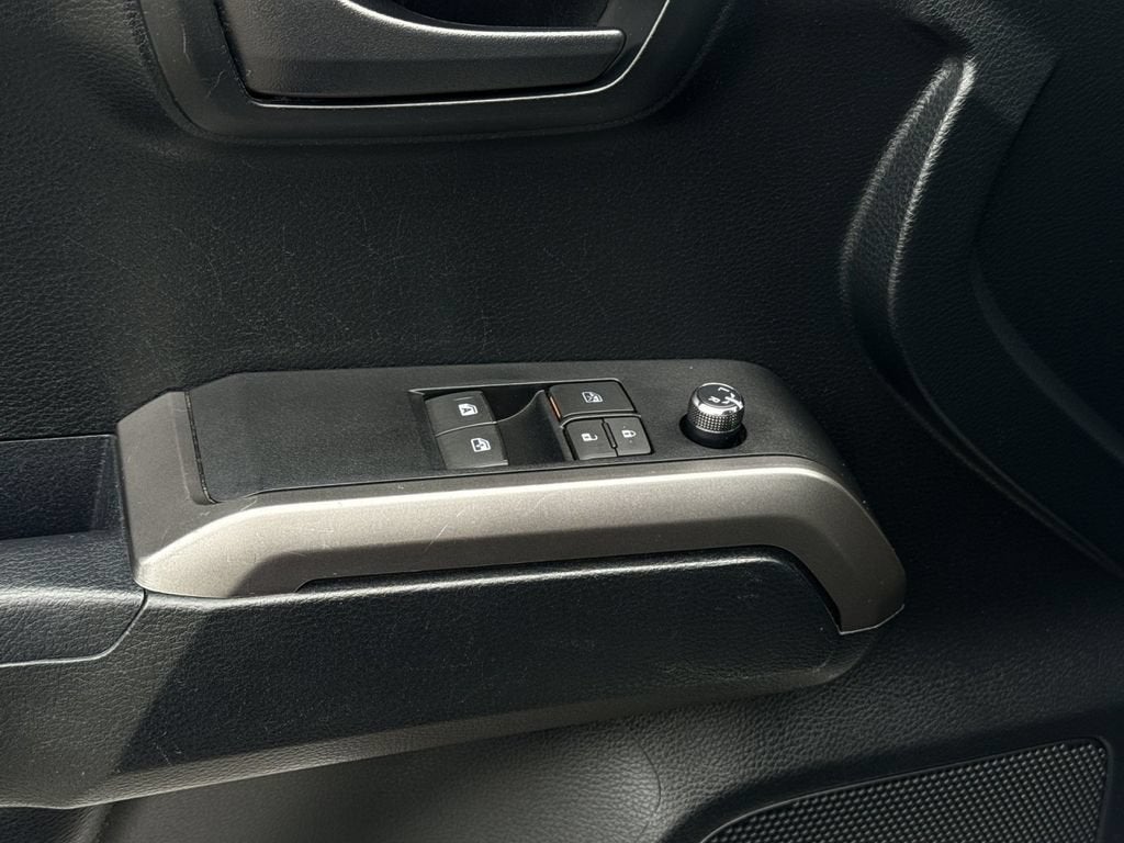 2017 Toyota Tacoma SR5 V6