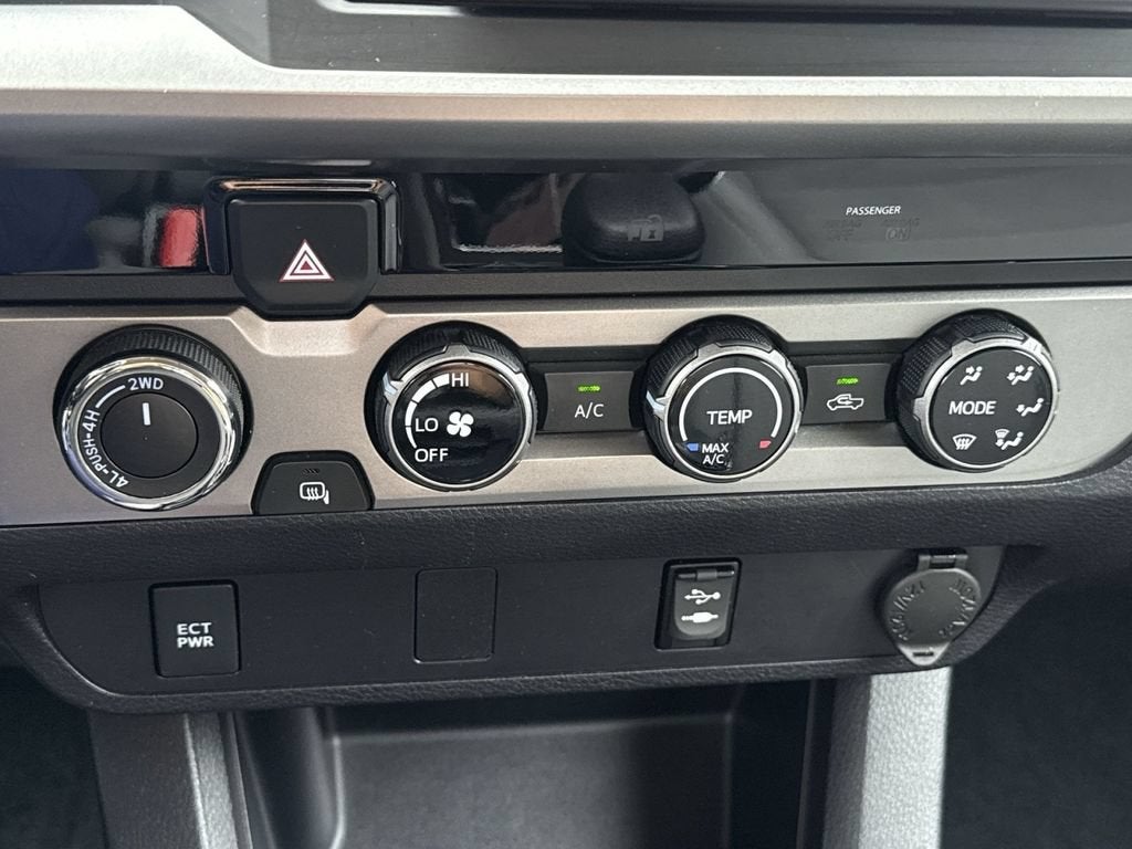 2017 Toyota Tacoma SR5 V6