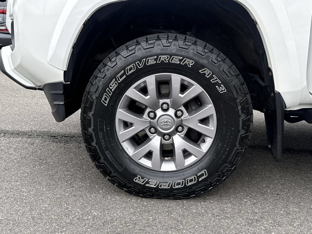 2017 Toyota Tacoma SR5 V6