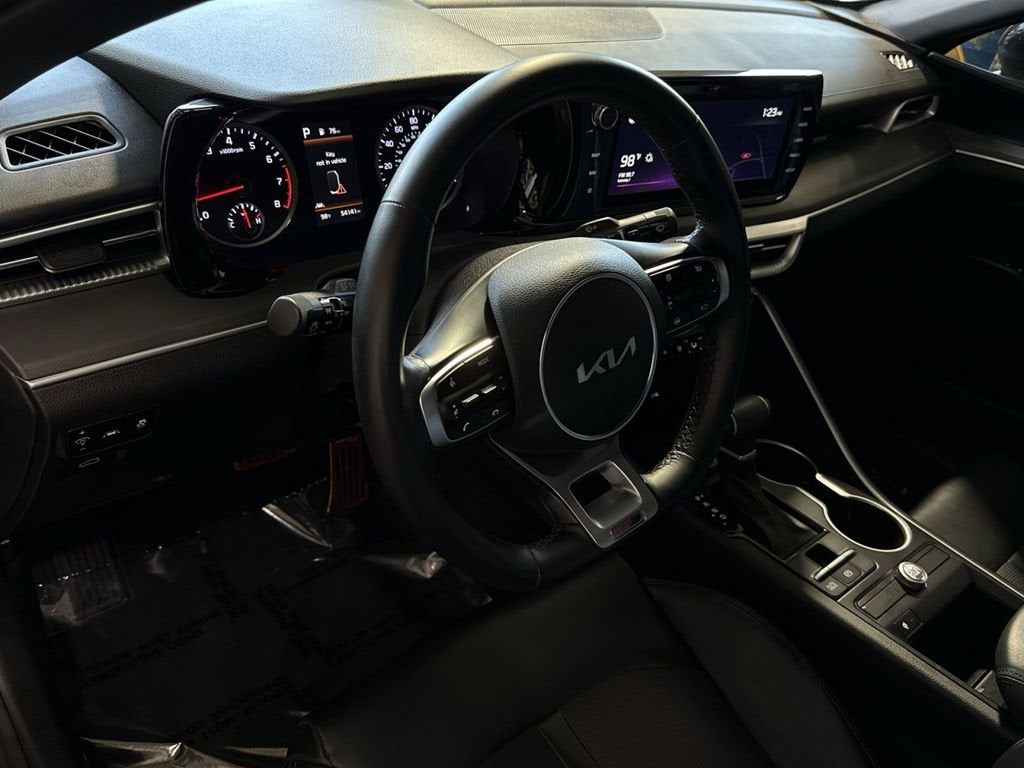 2022 Kia K5 GT-Line