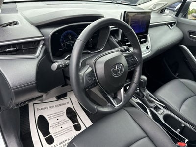 2024 Toyota Corolla Cross XLE