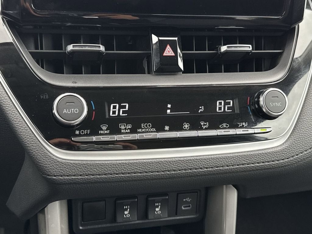 2024 Toyota Corolla Cross XLE