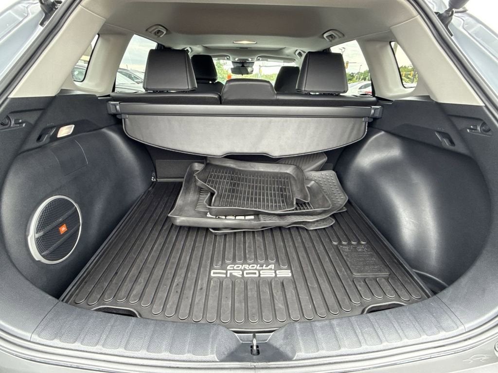2024 Toyota Corolla Cross XLE