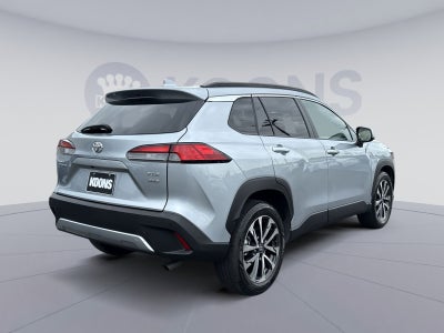 2024 Toyota Corolla Cross XLE