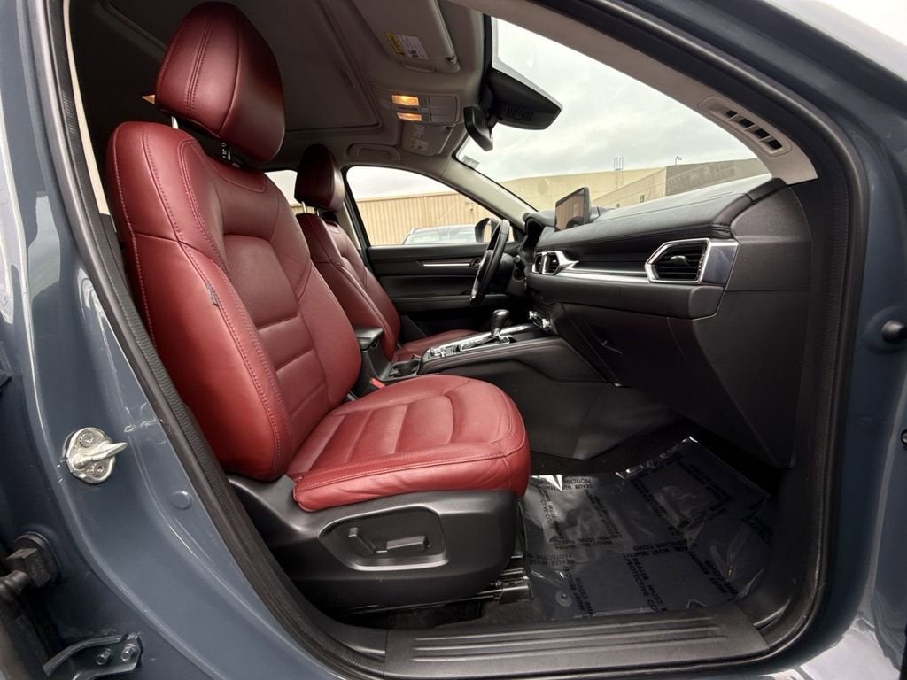 2021 Mazda Mazda CX-5 Carbon Edition