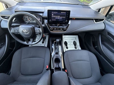2022 Toyota Corolla LE