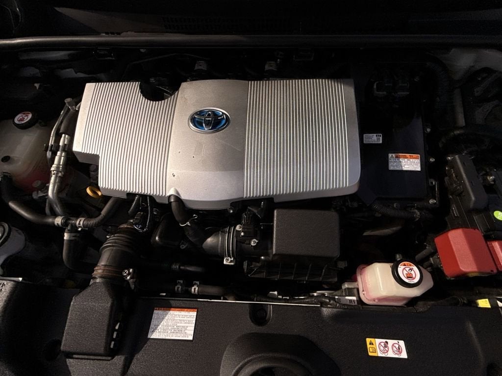 2019 Toyota Prius XLE AWD-e