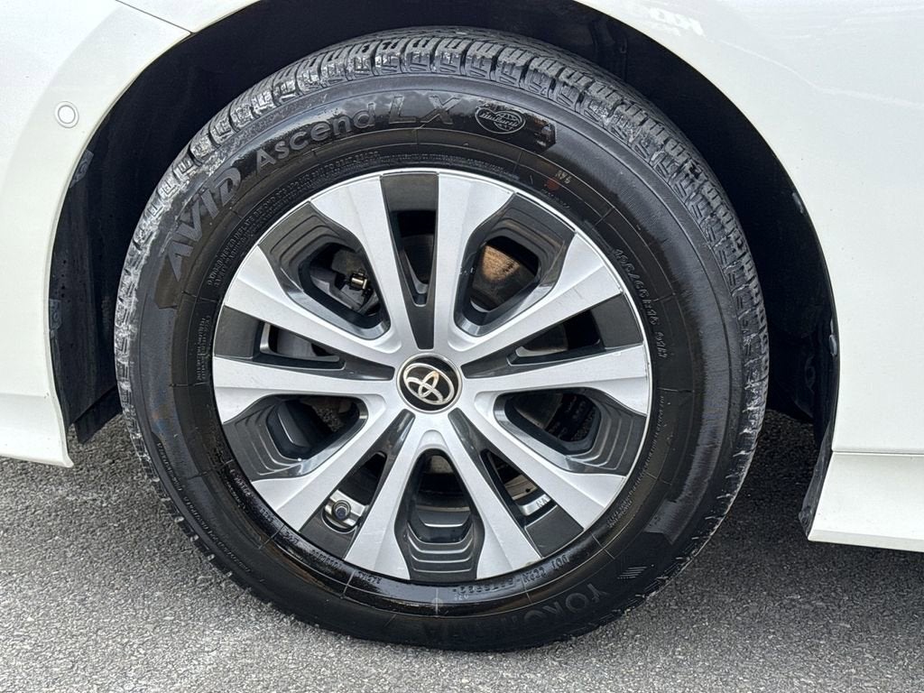 2019 Toyota Prius XLE AWD-e