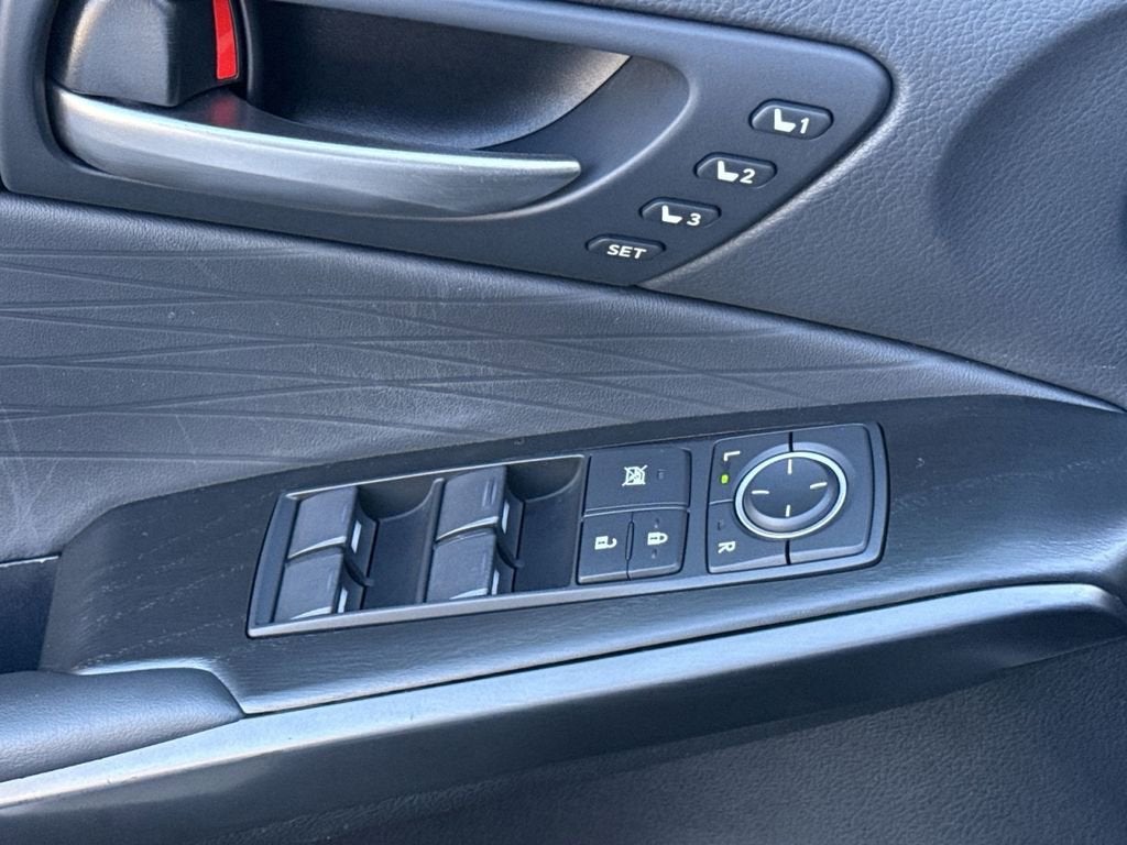 2022 Lexus IS IS 300