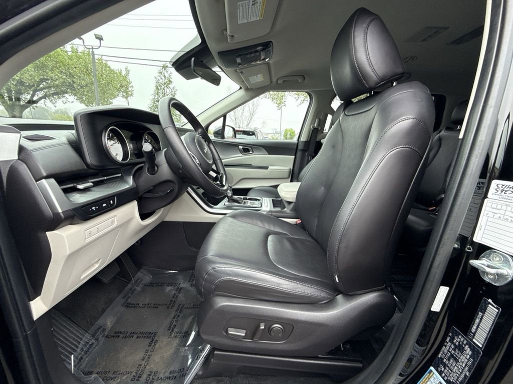 2022 Kia Carnival LXS