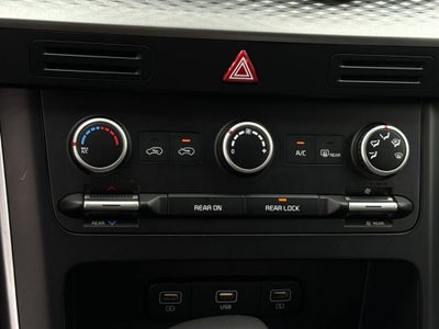 2022 Kia Carnival LXS