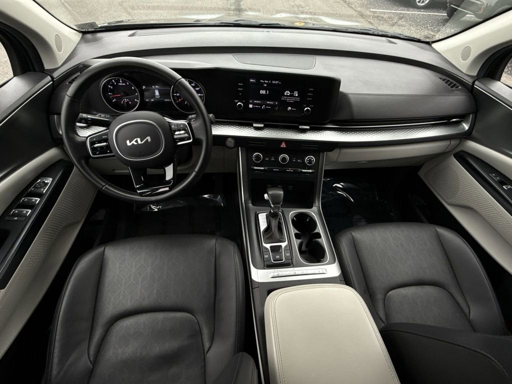 2022 Kia Carnival LXS