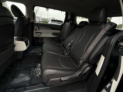 2022 Kia Carnival LXS