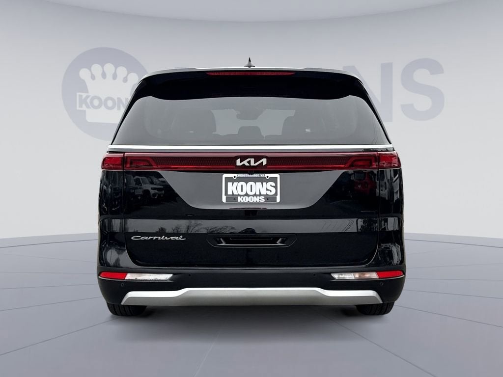 2022 Kia Carnival LXS
