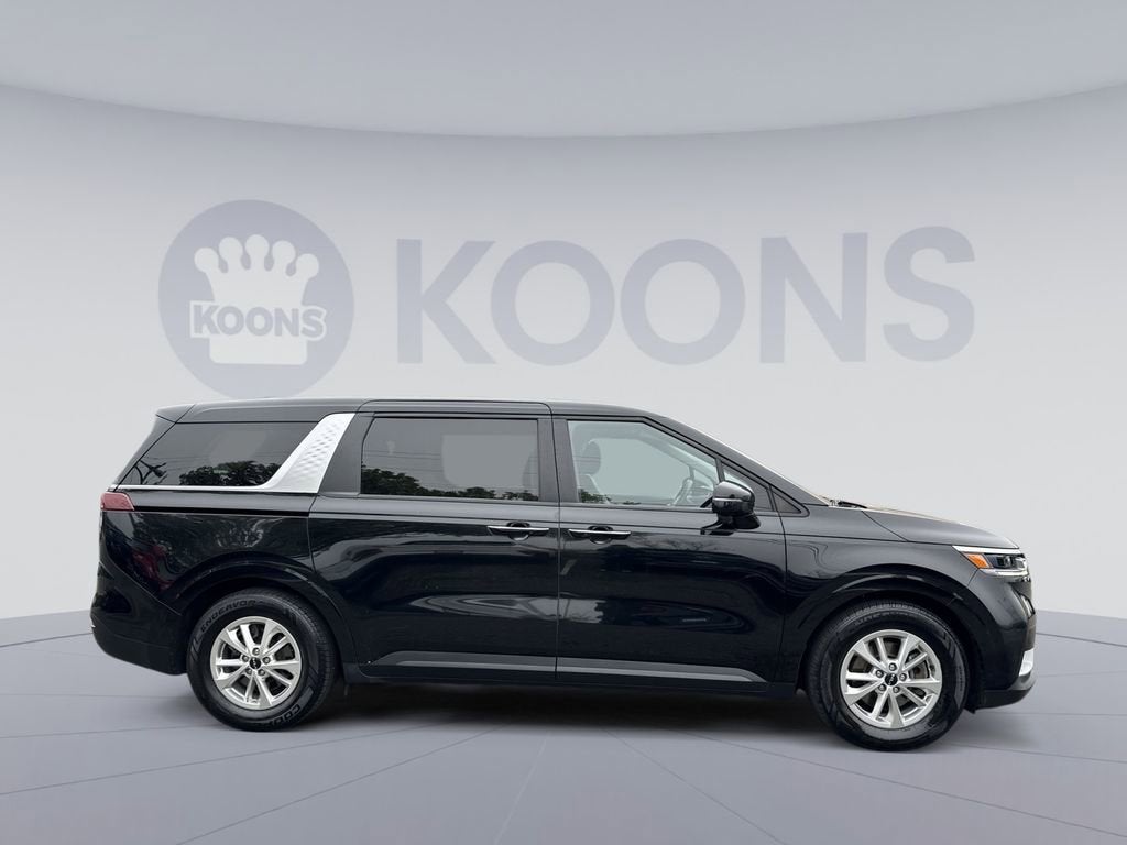 2022 Kia Carnival LXS