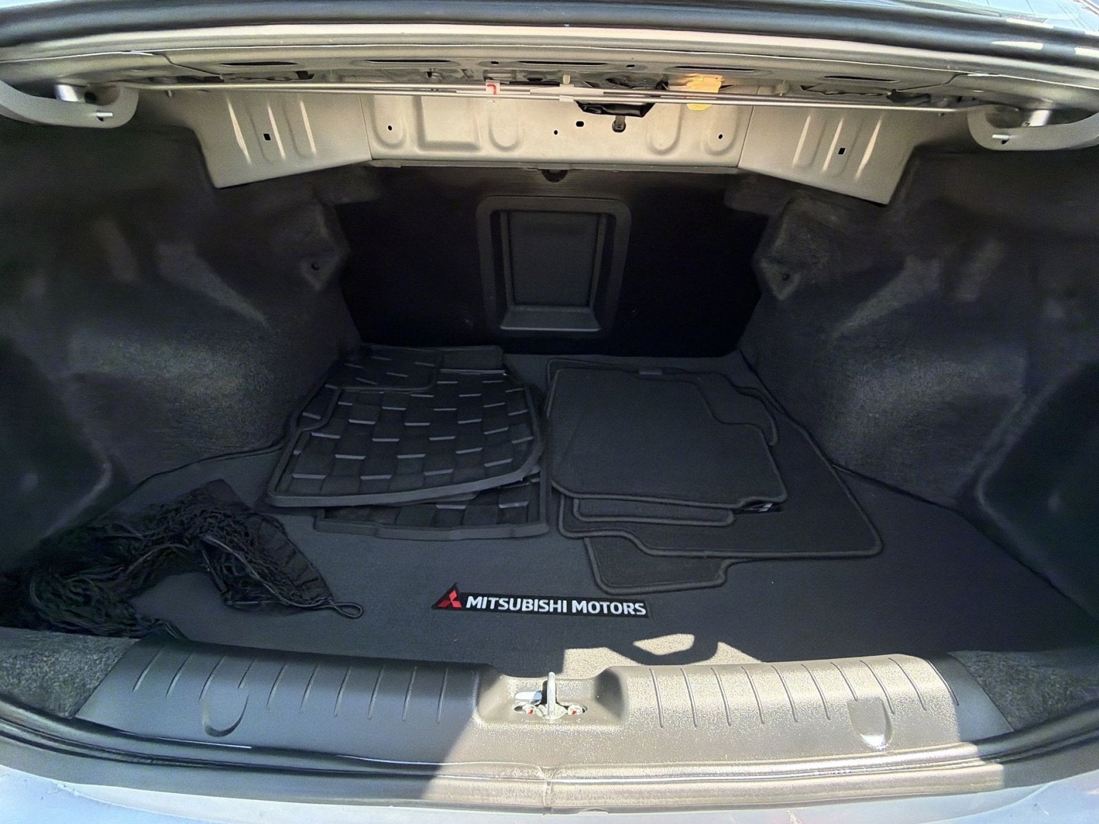 2023 Mitsubishi Mirage G4 ES