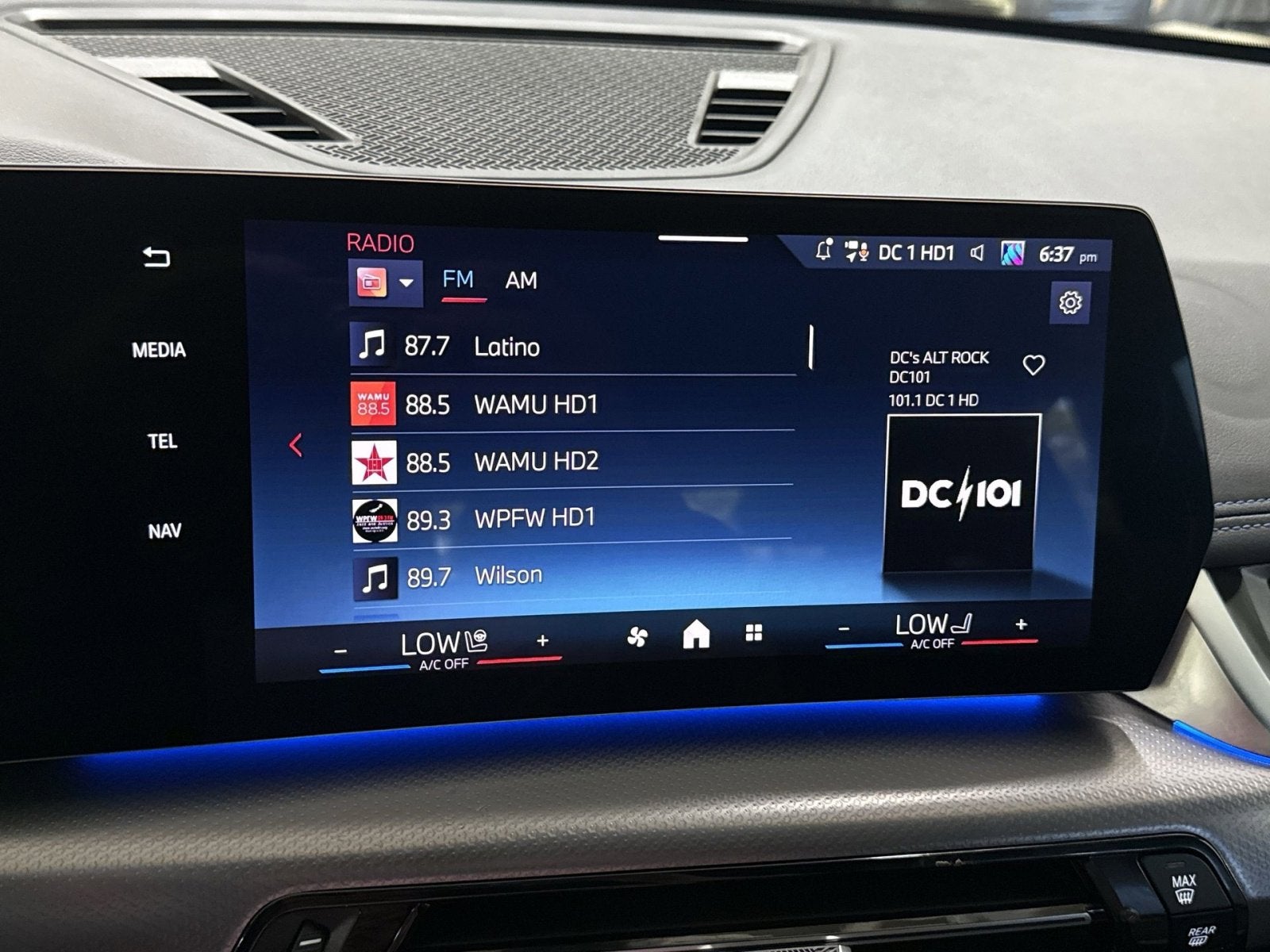 2025 BMW X1 M35i