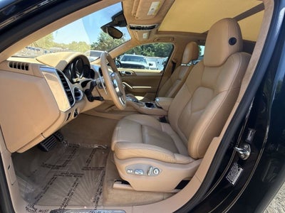 2014 Porsche Cayenne GTS