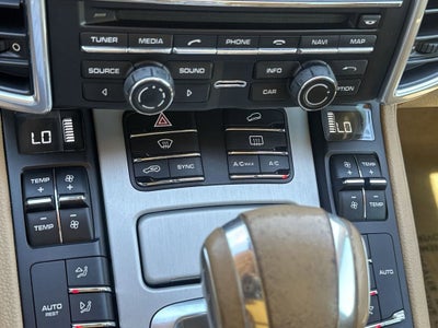 2014 Porsche Cayenne GTS