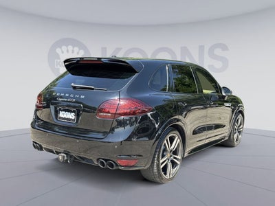 2014 Porsche Cayenne GTS