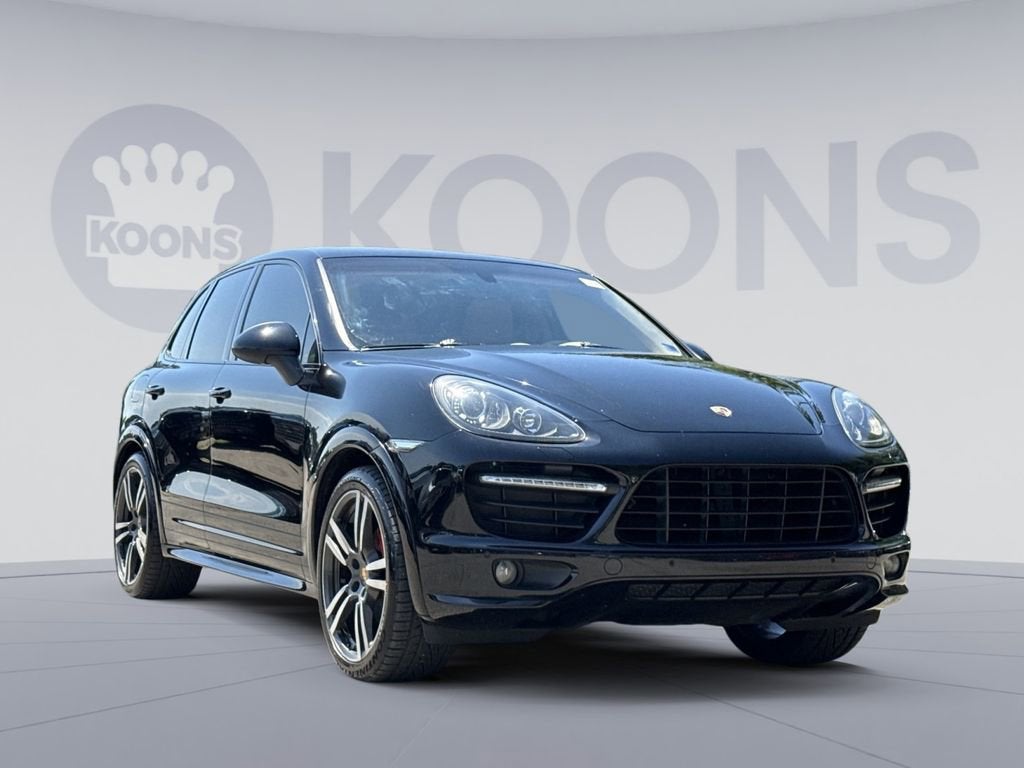 2014 Porsche Cayenne GTS