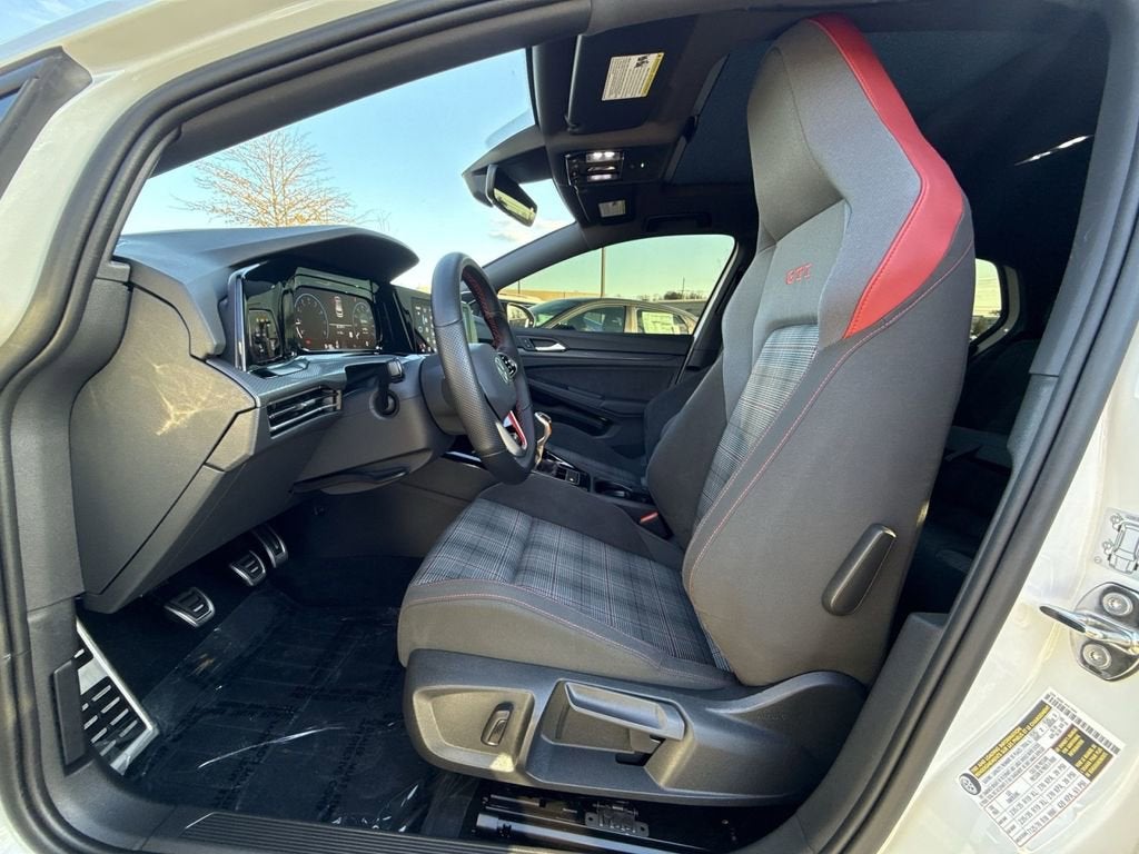 2024 Volkswagen Golf GTI SE