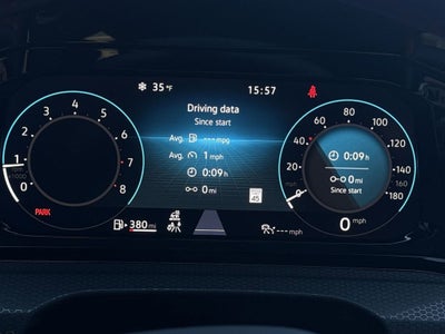 2024 Volkswagen Golf GTI SE