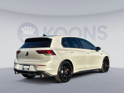 2024 Volkswagen Golf GTI SE