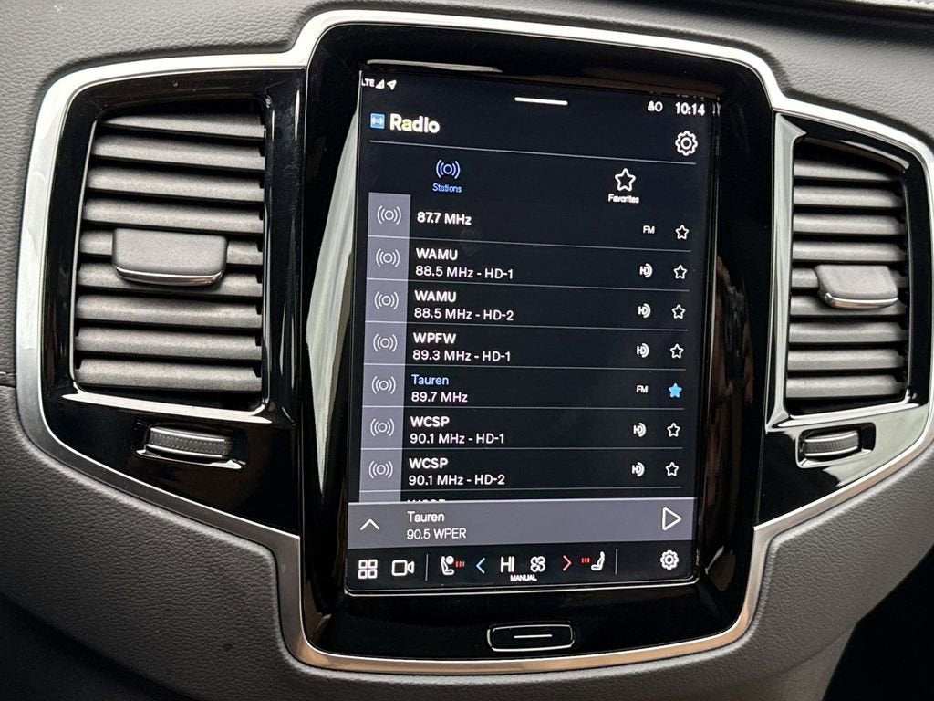 2024 Volvo XC90 Ultimate Bright Theme