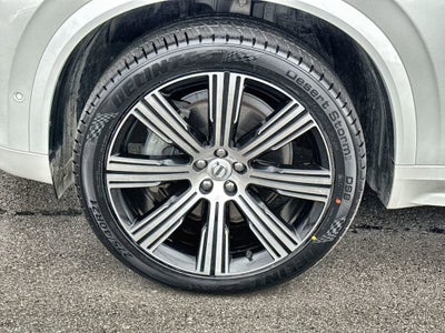 2024 Volvo XC90 Ultimate Bright Theme